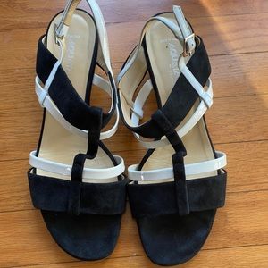 Size 8-8.5 Aquatalia sandals